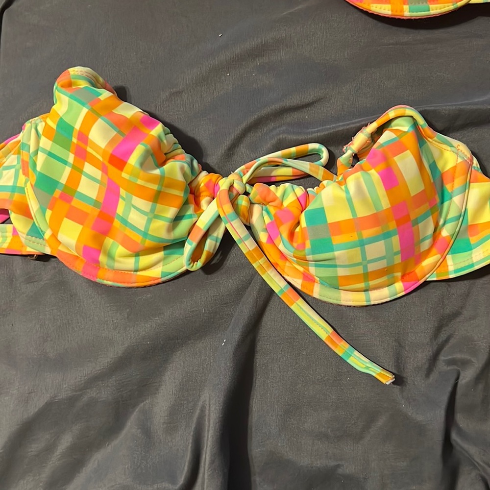 Bathing suit top